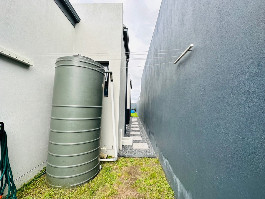 3 Bedroom Property for Sale in Sandown Western Cape